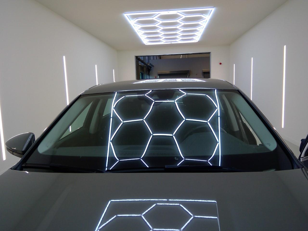 Foto 30 van Audi Q8
