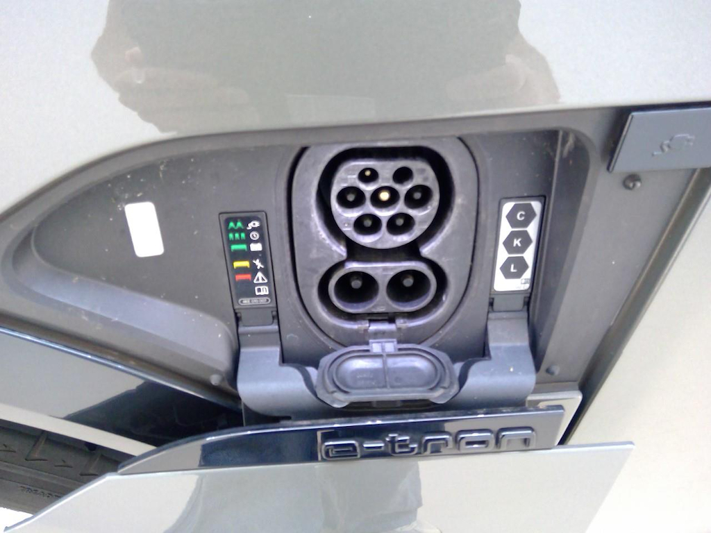 Foto 7 van Audi Q8