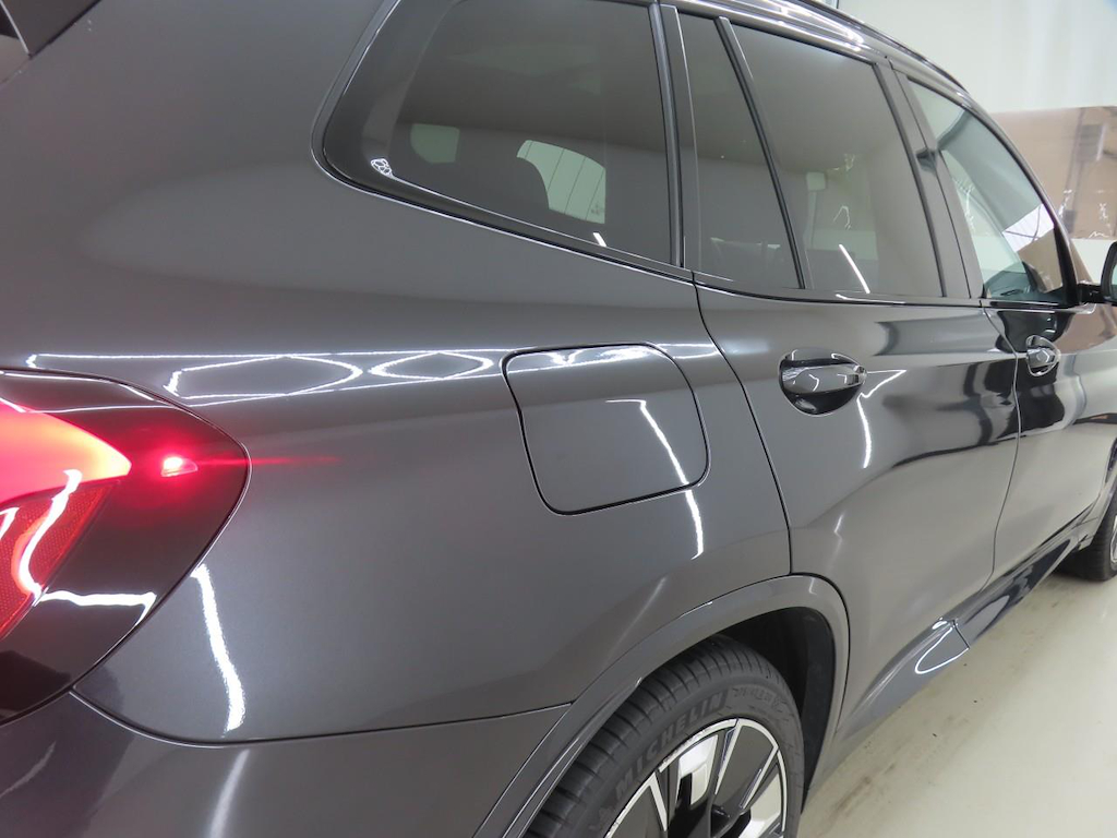 Foto 30 van BMW ix3
