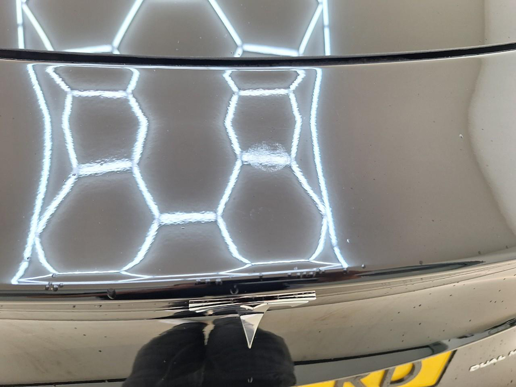 Foto 23 van Tesla Model Y