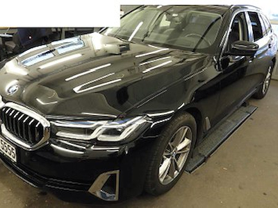 Kaufe BMW 520d Touring Aut.  bei Ayvens Carmarket