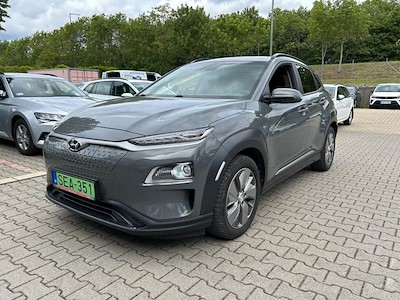 Buy HYUNDAI Kona - ELEKTROMOS GÉPJÁRMŰ! - AZ AKKU KONDÍCIÓ VIZSGÁLAT EREDMÉNYE A DOKUMENTOMOK KÖZÖTT VAN! on Ayvens Carmarket