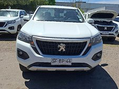 Buy PEUGEOT PEUGEOT LANDTREK on Ayvens Carmarket