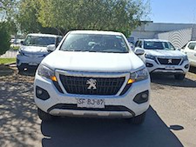 Buy PEUGEOT PEUGEOT LANDTREK on Ayvens Carmarket