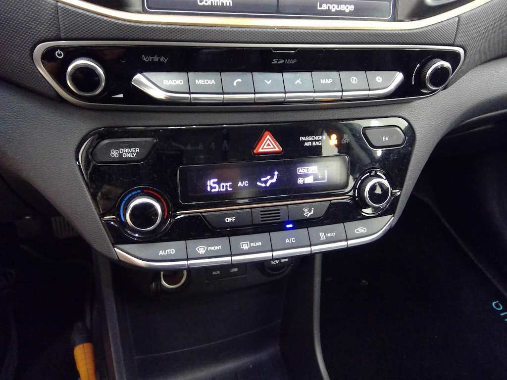 Foto 17 van Hyundai Ioniq