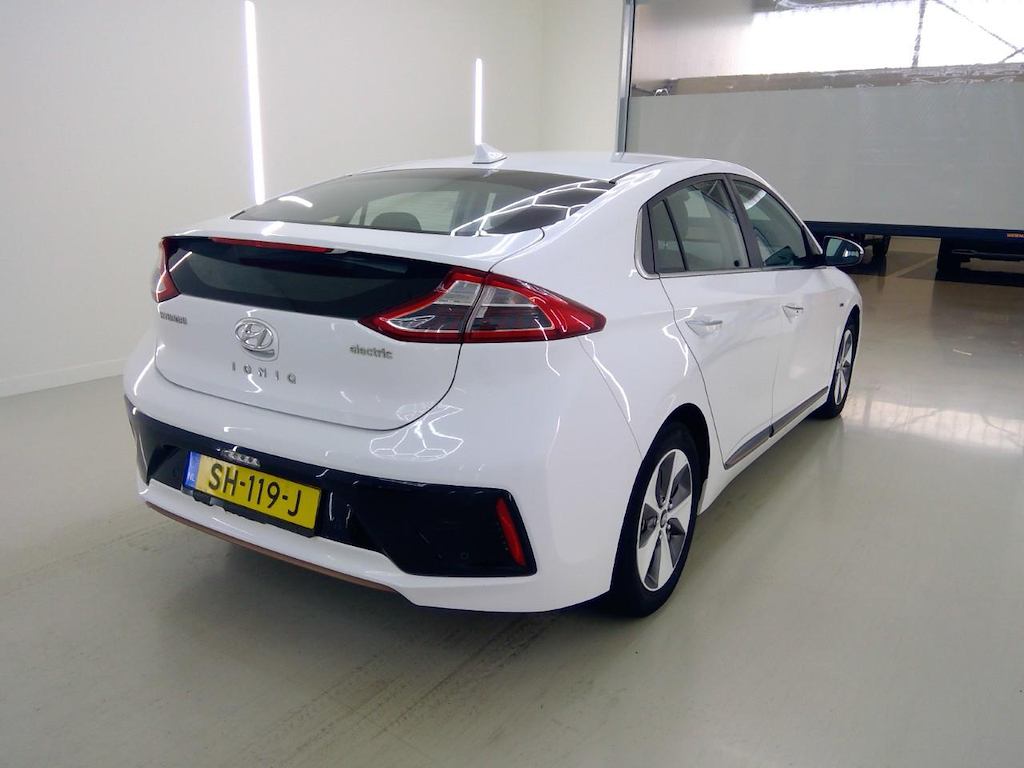 Foto 2 van Hyundai Ioniq