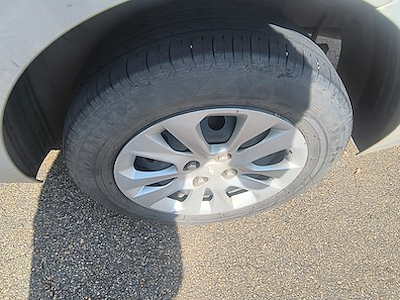 Köp CHEVROLET CHEVROLET ONIX PLUS på Ayvens Carmarket