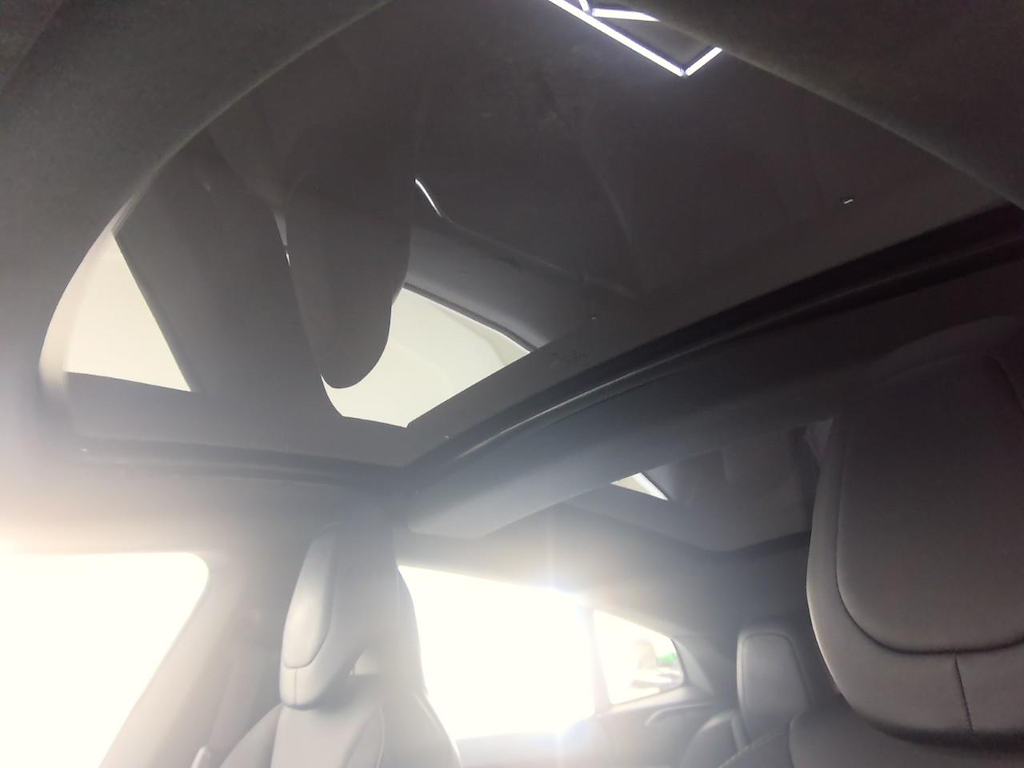 Foto 16 van Tesla Model S