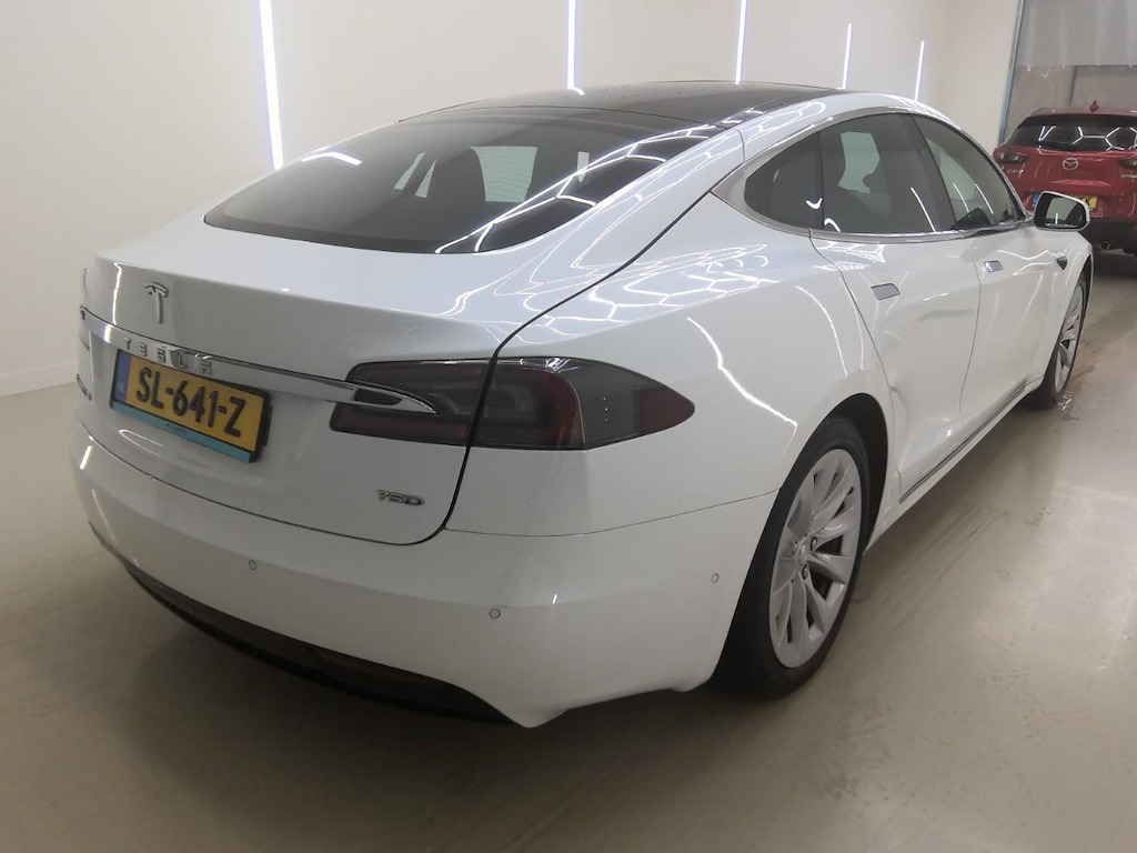 Foto 3 van Tesla Model S