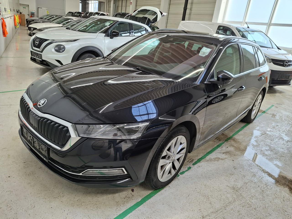 Skoda Octavia 2.0 TDI 150 PS STYLECOMBI DSG 4X4