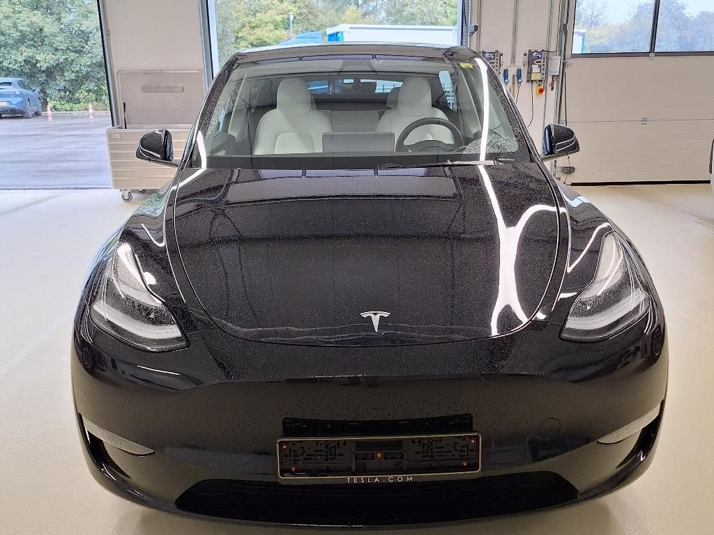 TESLA MODEL Y PERFORMANCE 534 CV Enhanced Autopilot