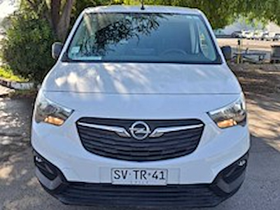 Köp OPEL OPEL COMBO på Ayvens Carmarket