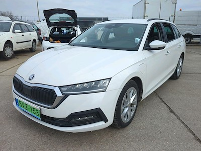 Buy SKODA Octavia - PLUG-IN HYBRID GÉPJÁRMŰ! AKKU KONDÍCIÓ VIZSGÁLAT EREDMÉNYE A DOKUMENTOMOK KÖZÖTT VAN! - ADMIN. DÍJ NETTÓ ÖSSZEGE: 170 866 FT. on Ayvens Carmarket