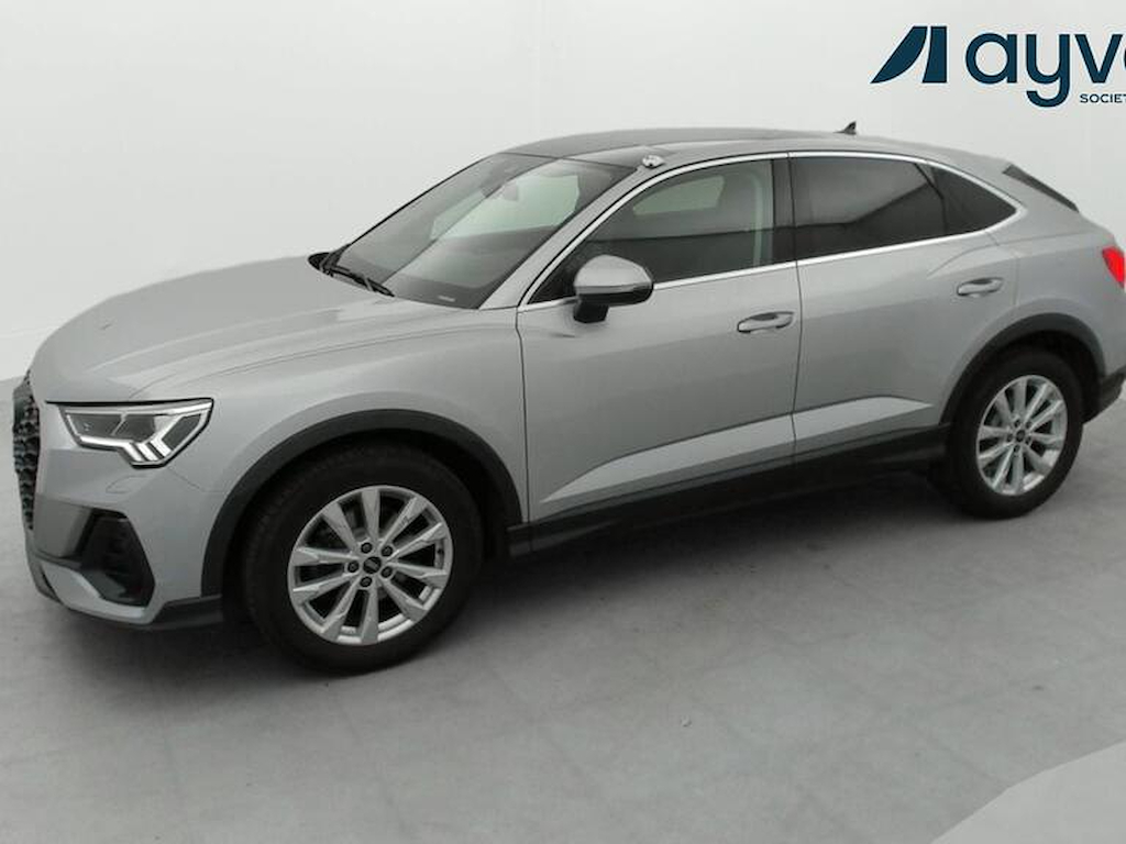 Audi Q3 35TDI SPORTBACK QUATTRO 150 CV Premium Pack, Toit Pano, Attelage, ACC, Smartphone Interface