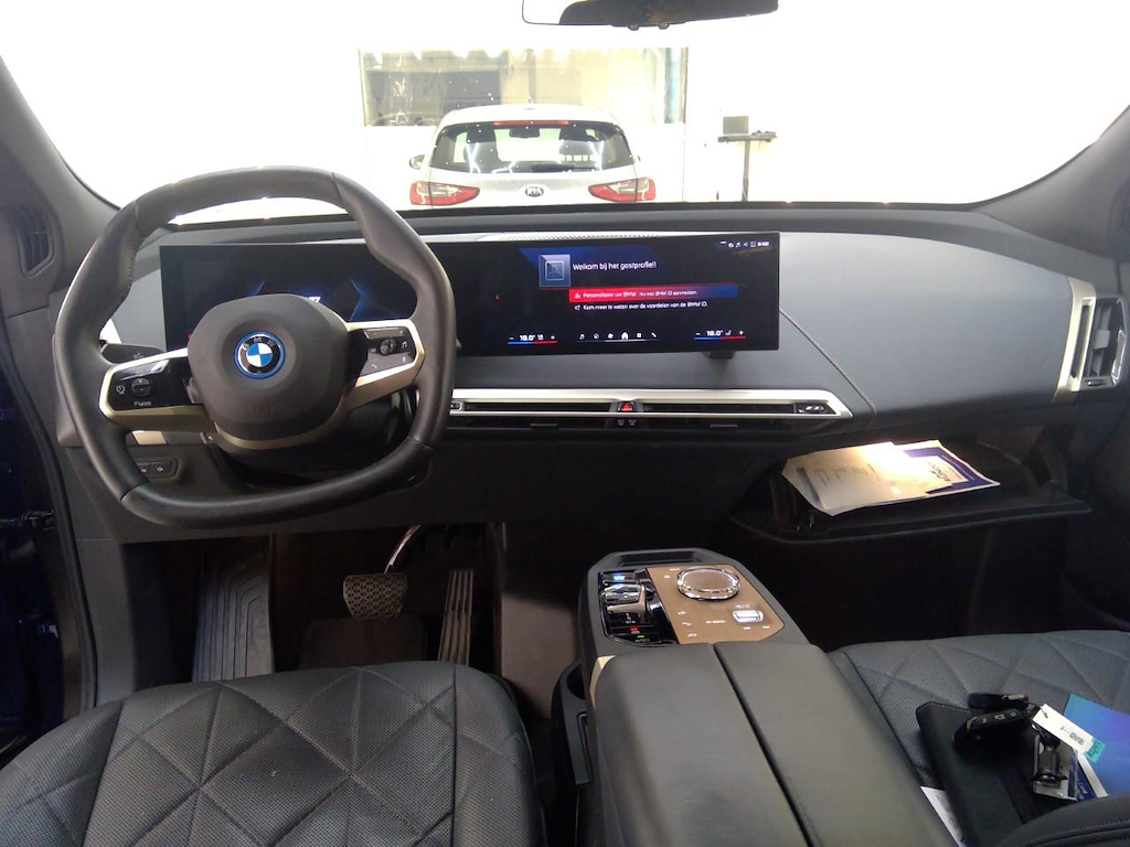 Foto 9 van BMW iX
