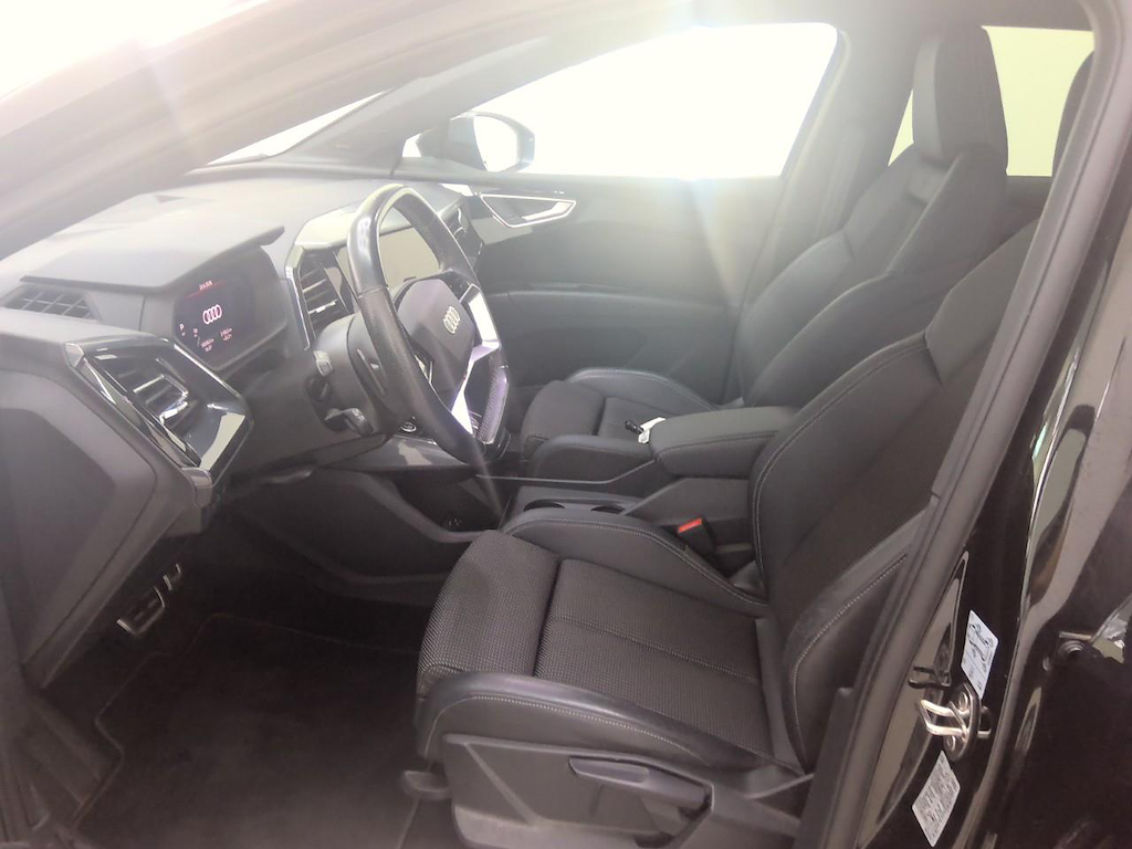 Foto 8 van Audi Q4 e-tron