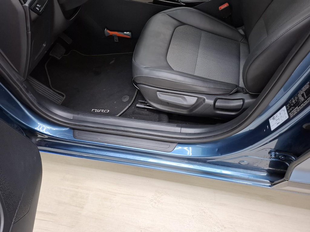 Foto 27 van Kia Niro