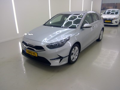Buy KIA Ceed on Ayvens Carmarket