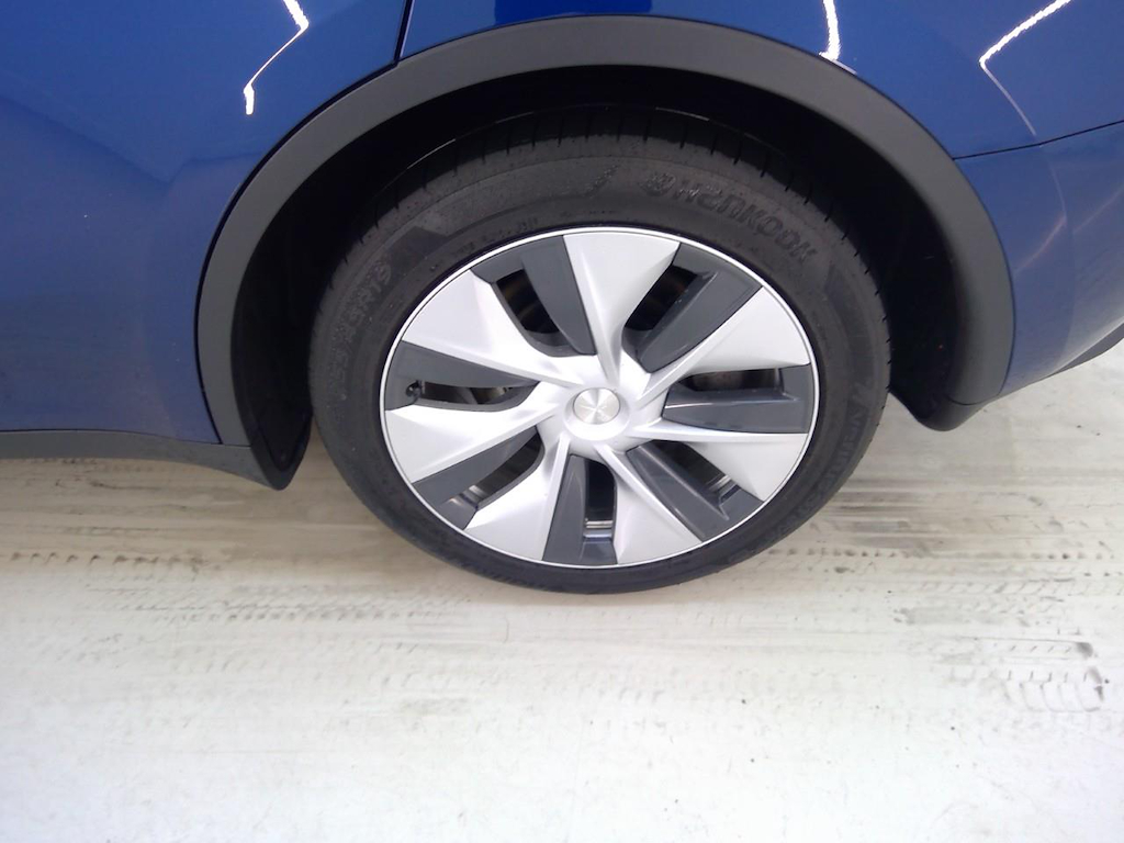 Foto 11 van Tesla Model Y