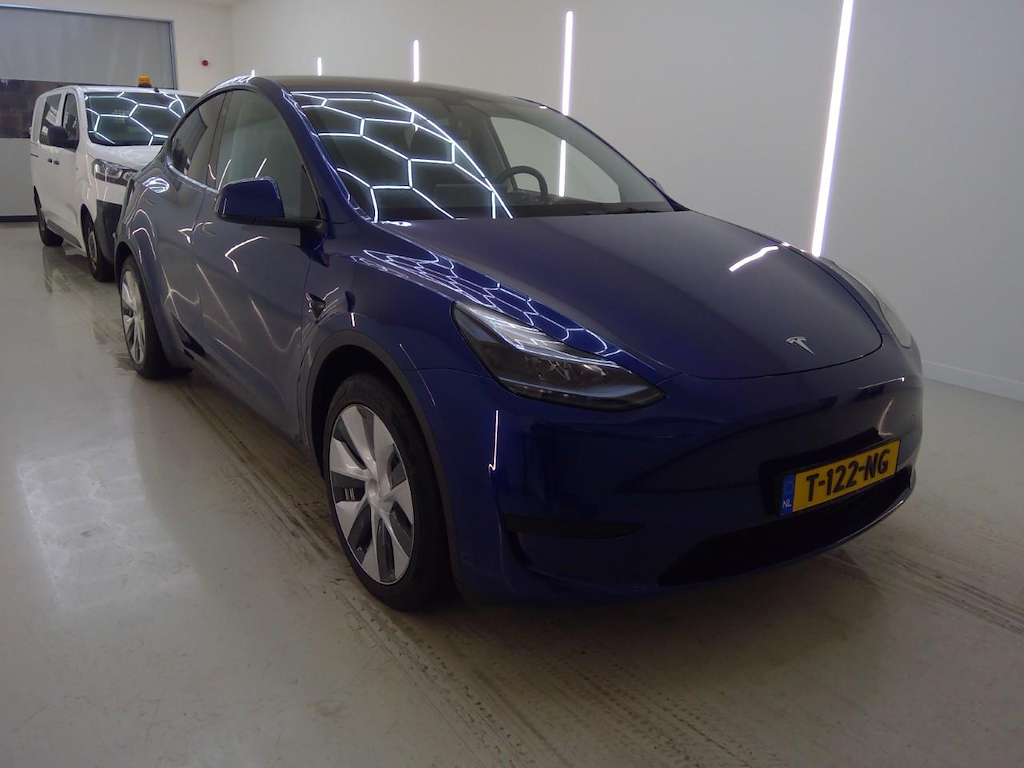 Foto 6 van Tesla Model Y