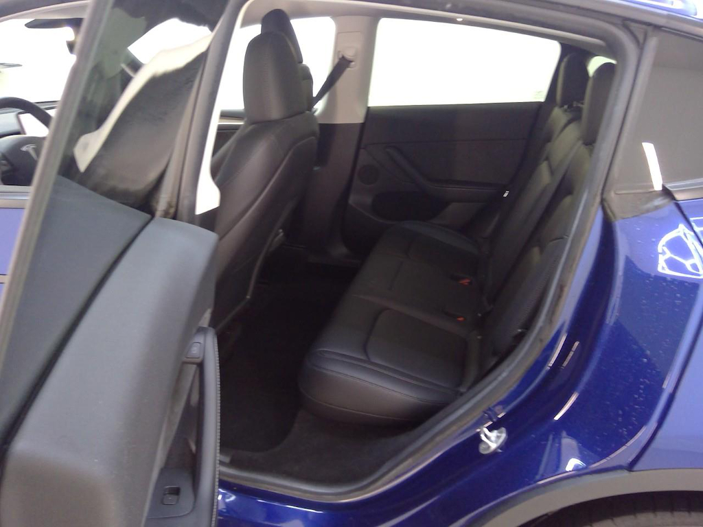 Foto 8 van Tesla Model Y
