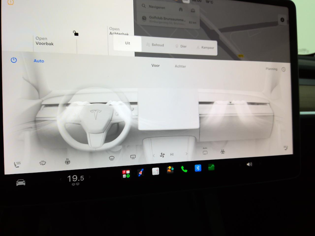 Foto 18 van Tesla Model Y