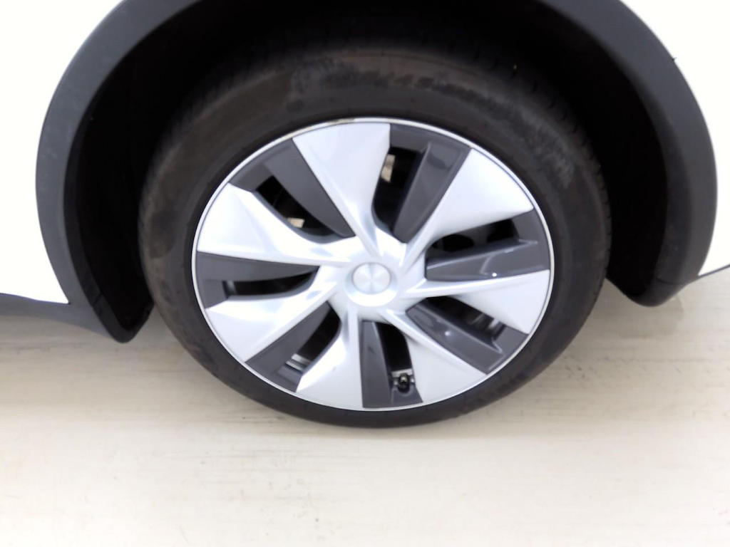 Foto 28 van Tesla Model Y
