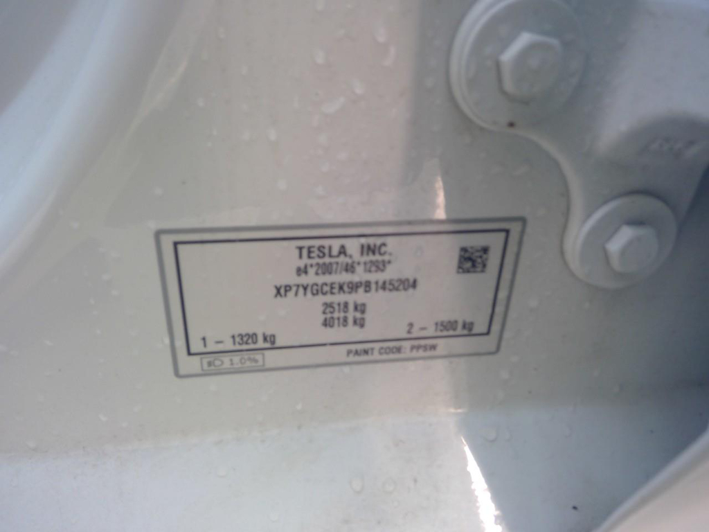 Foto 14 van Tesla Model Y