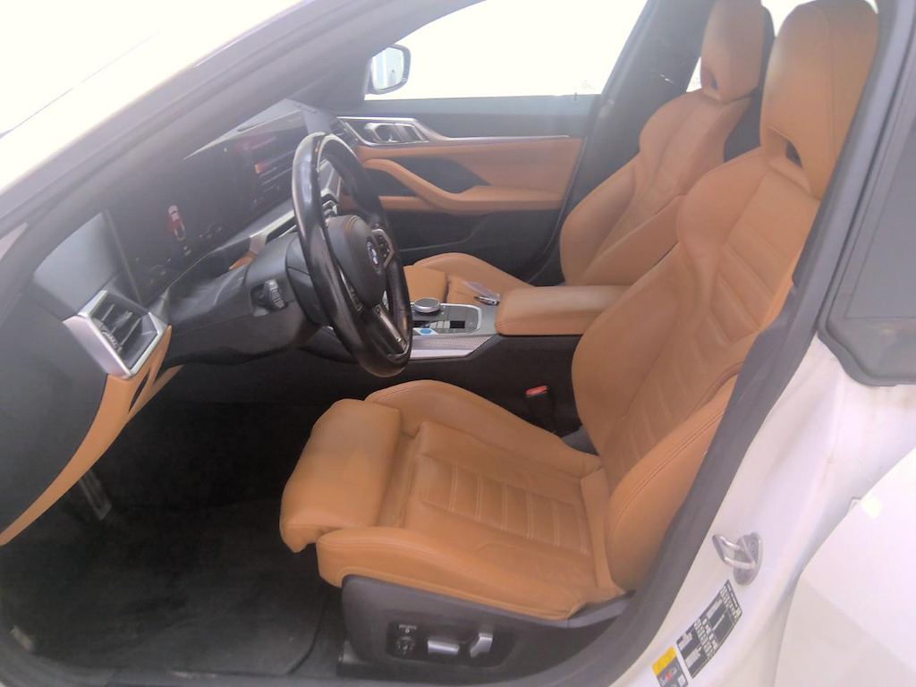 Foto 15 van BMW i4