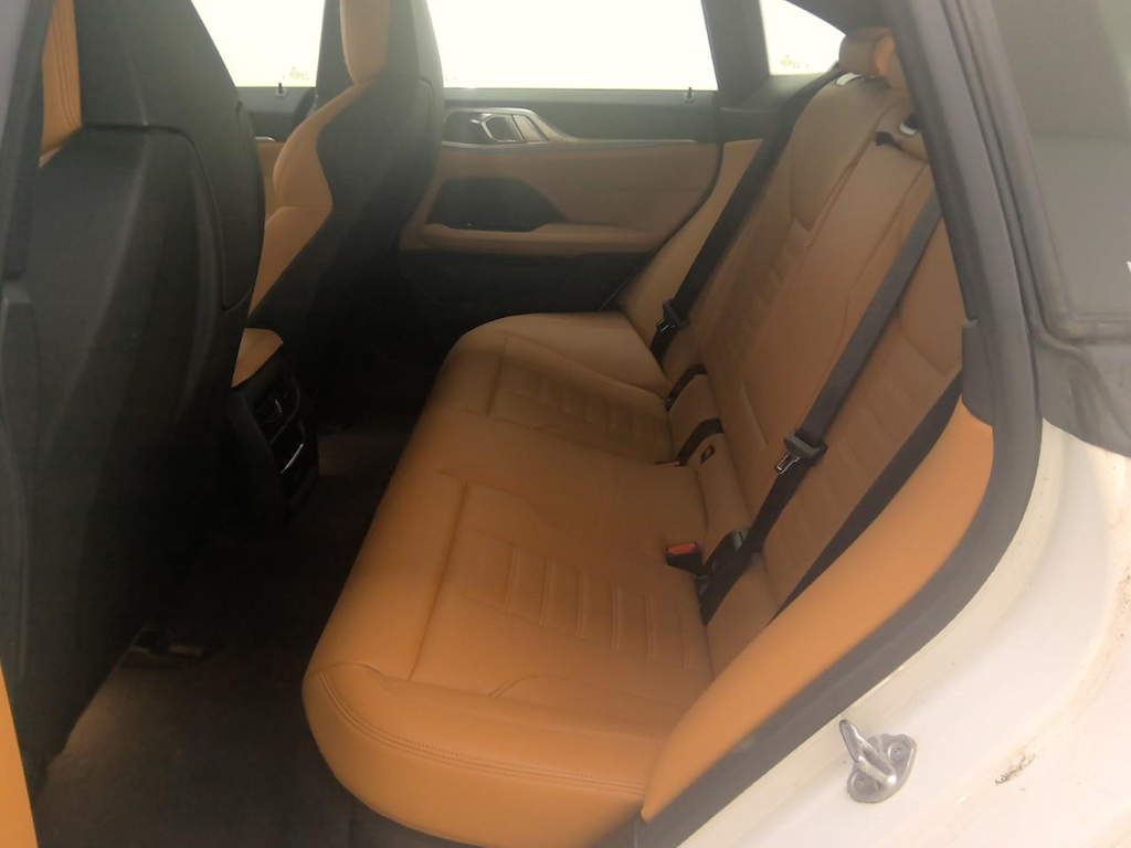 Foto 16 van BMW i4