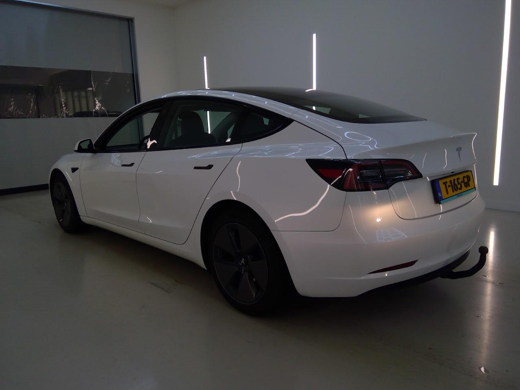 Foto 5 van Tesla Model 3