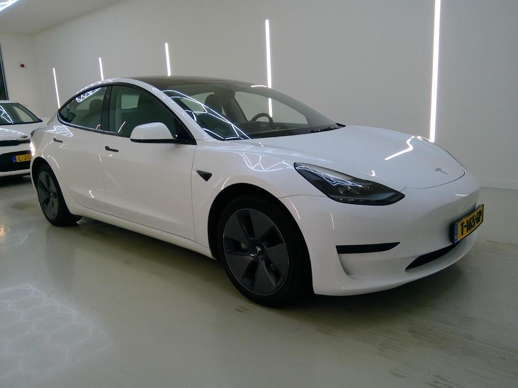 Foto 6 van Tesla Model 3