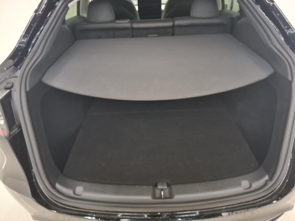 Foto 23 van Tesla Model Y