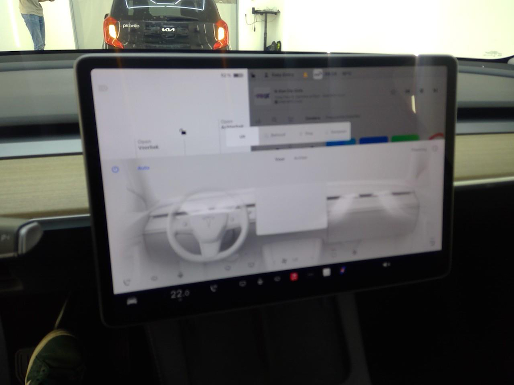 Foto 17 van Tesla Model Y