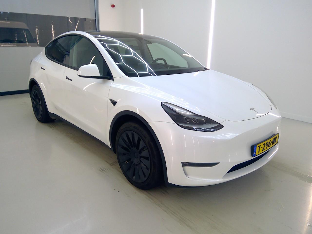 Foto 4 van Tesla Model Y