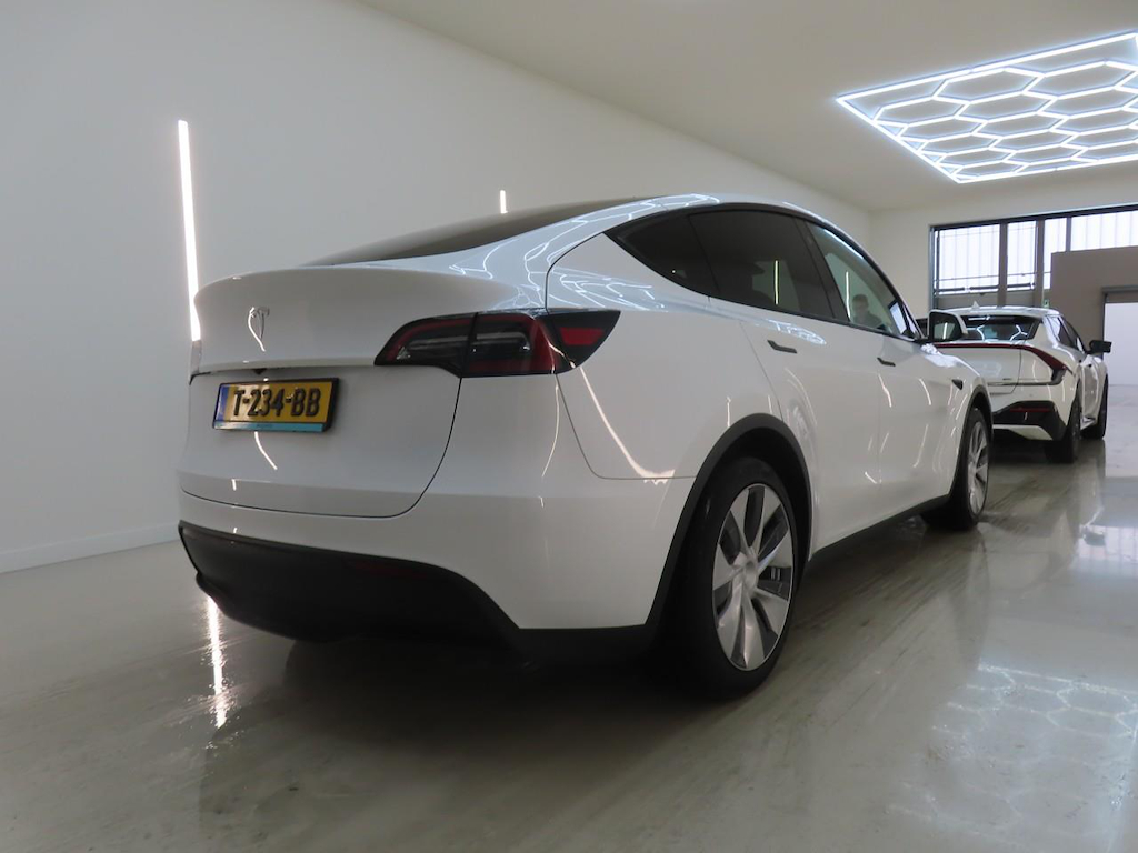 Foto 3 van Tesla Model Y
