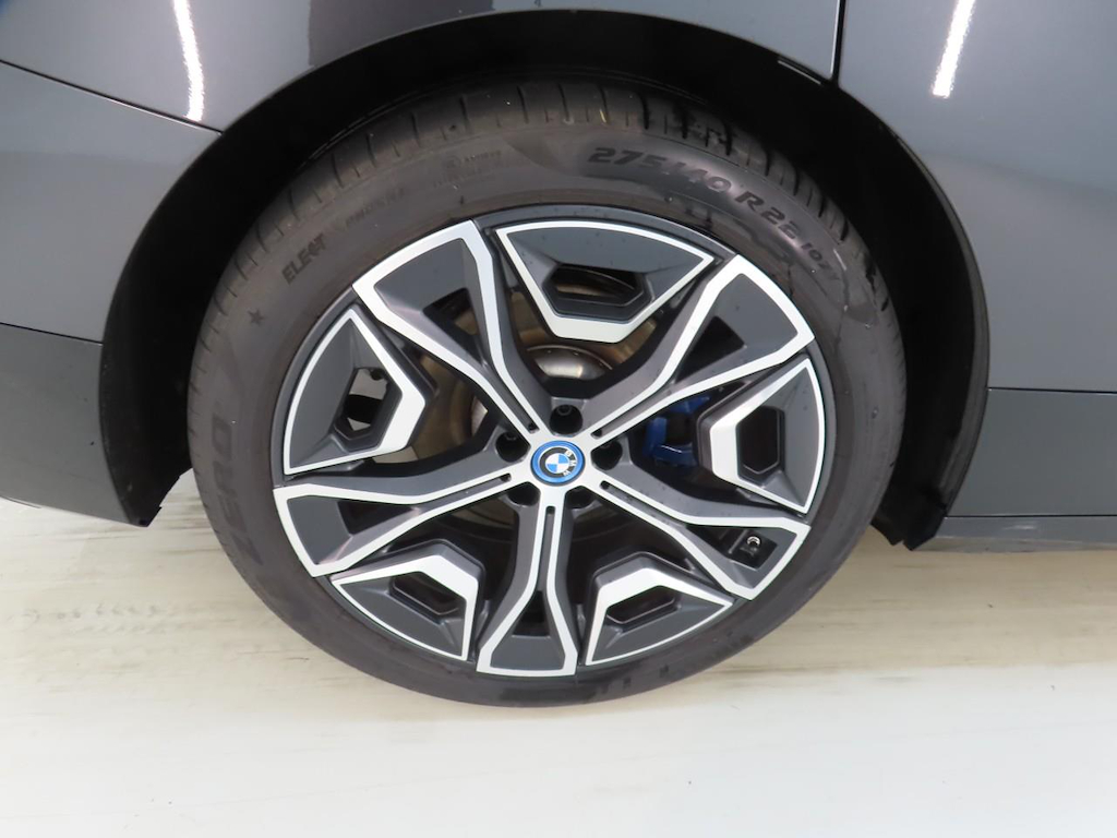 Foto 20 van BMW iX