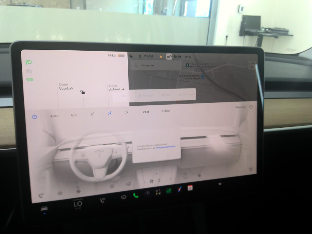 Foto 20 van Tesla Model Y