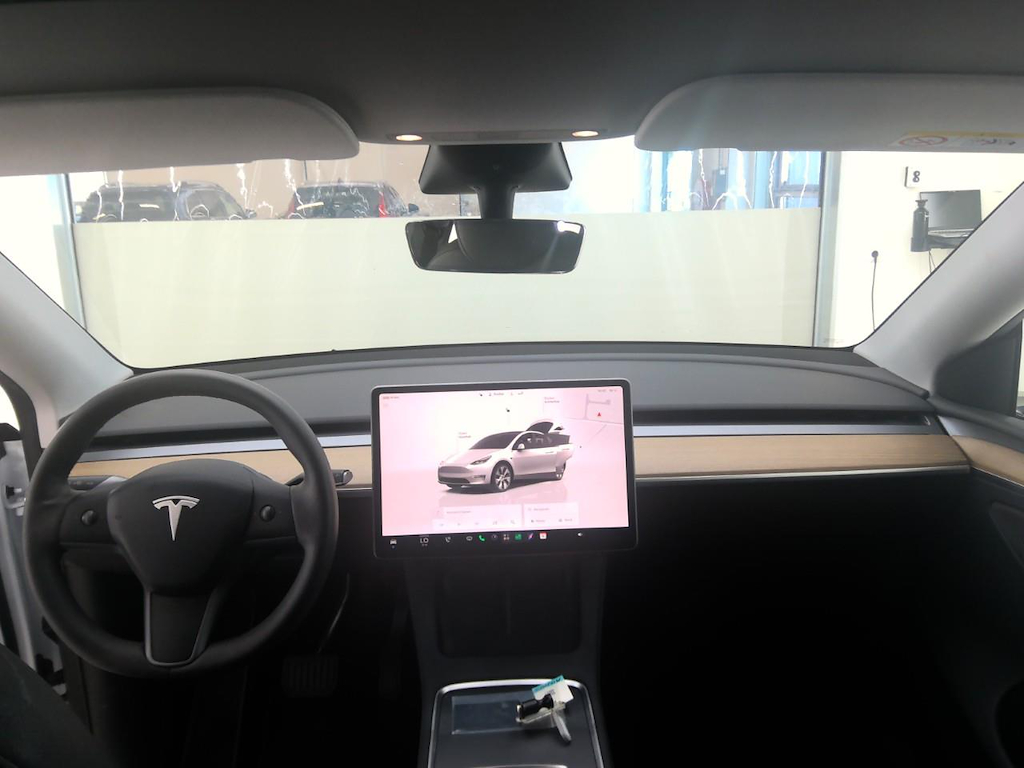 Foto 4 van Tesla Model Y