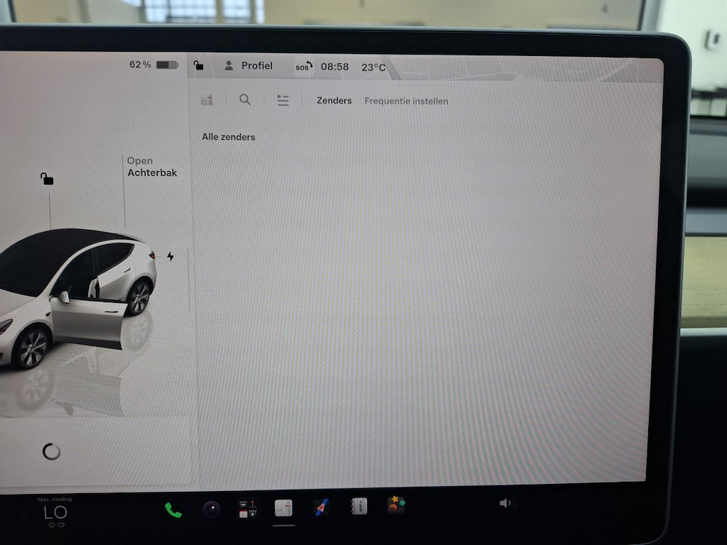 Foto 18 van Tesla Model Y