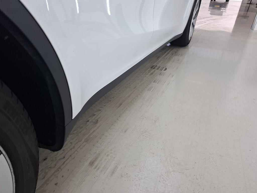 Foto 26 van Tesla Model Y