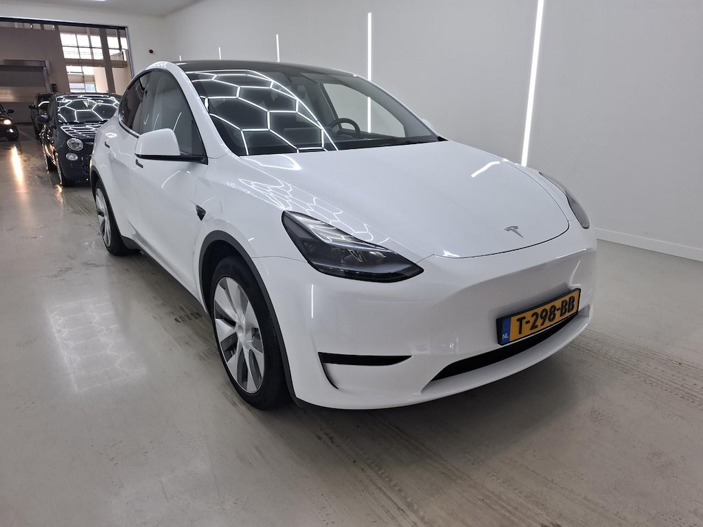 Foto 6 van Tesla Model Y