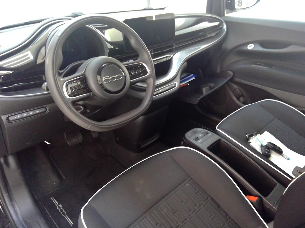 Foto 7 van Fiat 500-e