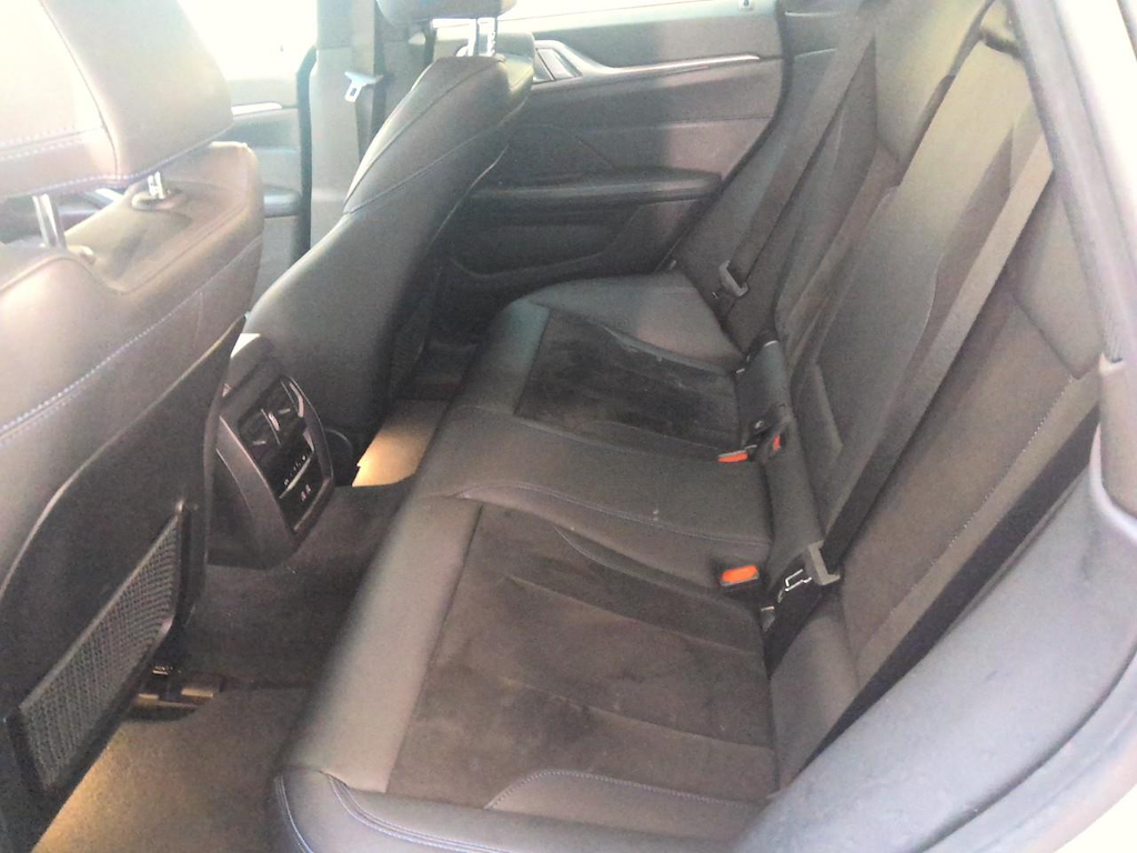 Foto 11 van BMW i4