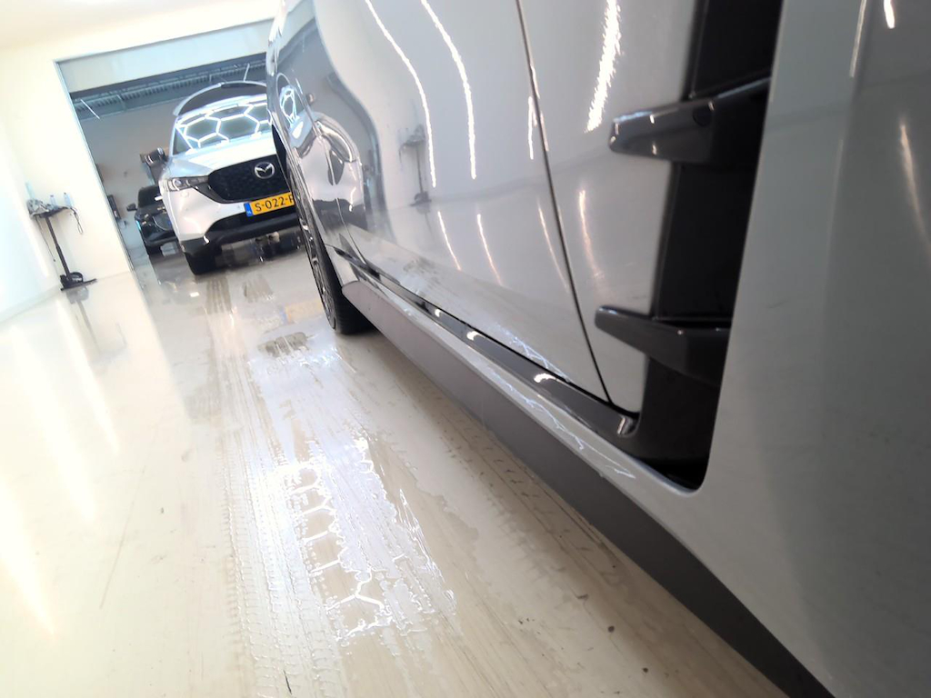 Foto 14 van BMW i4