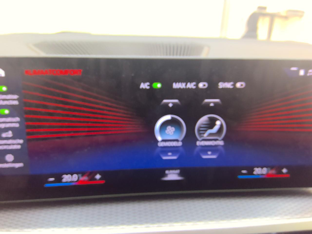Foto 18 van BMW i4