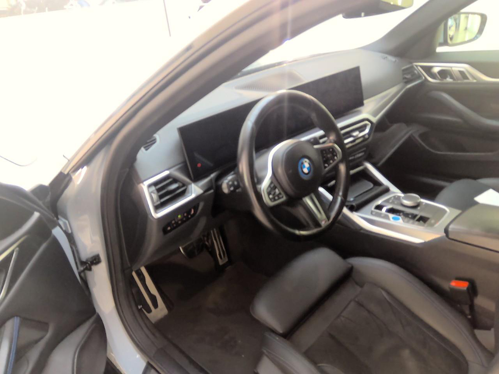 Foto 6 van BMW i4