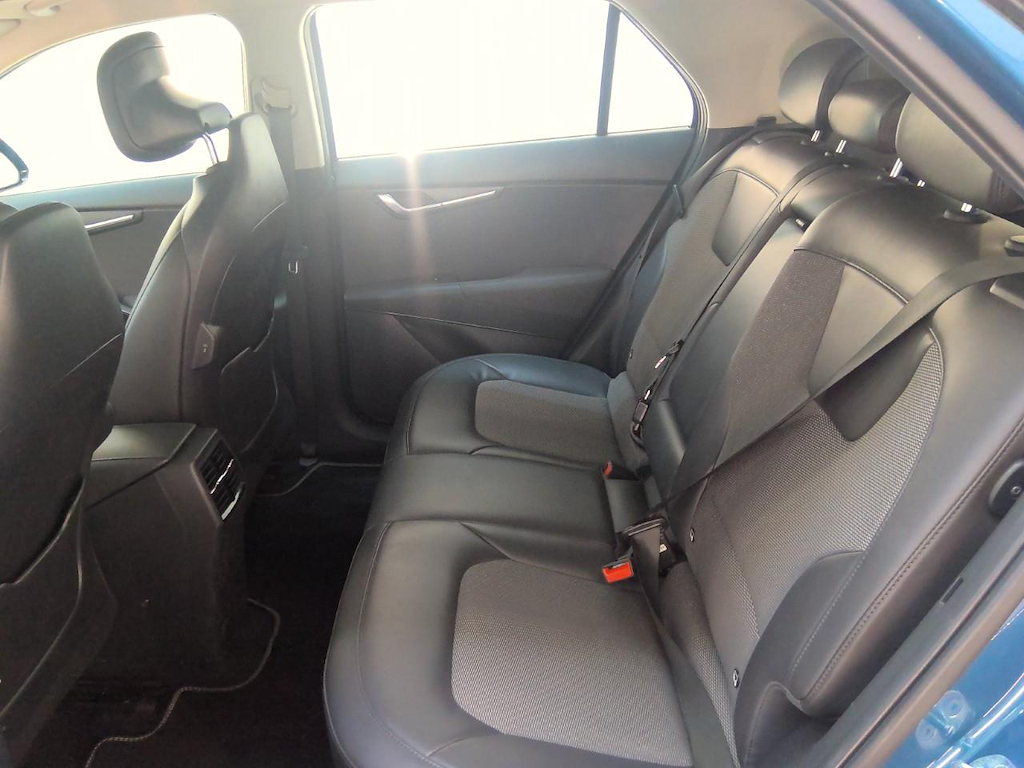 Foto 10 van Kia Niro