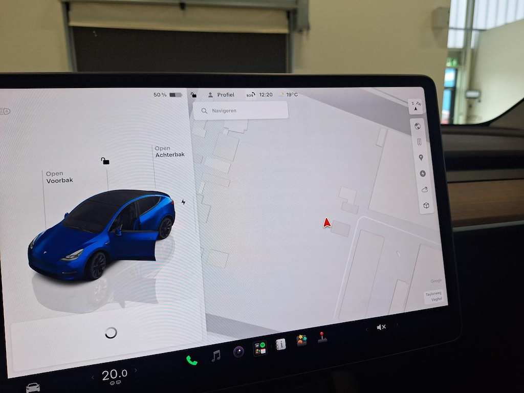 Foto 14 van Tesla Model Y