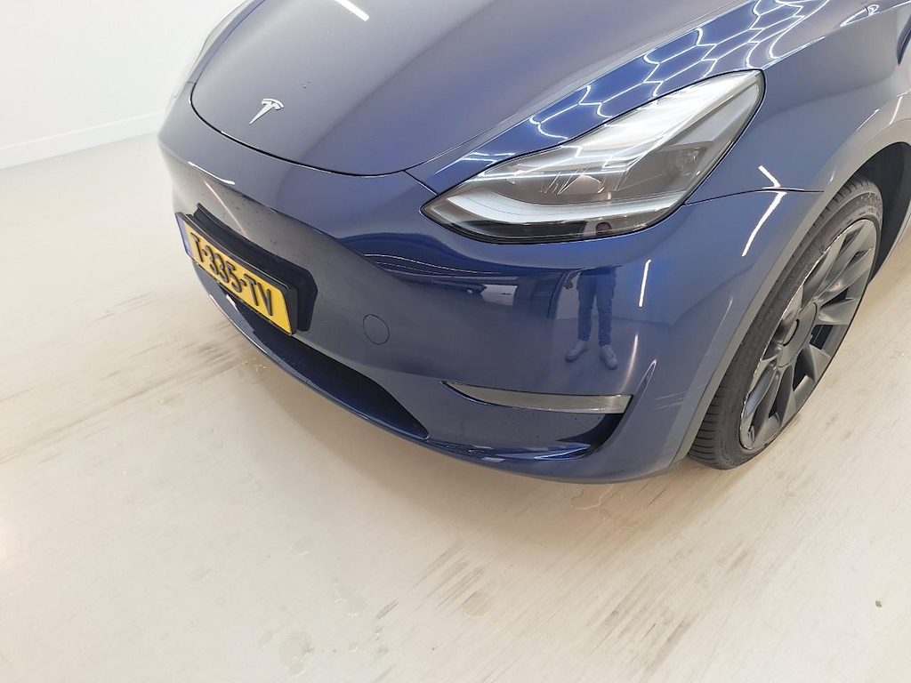 Foto 22 van Tesla Model Y